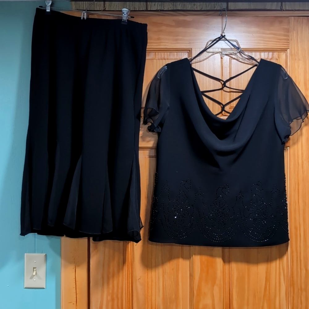 PETITE 2-Piece Special Occasion Dress